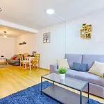 New, Cozy, Flat * Lisboa